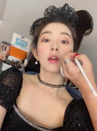레드벨벳 아이린, 사라스러운 근황 공유...'말이 필요없는 비주얼'