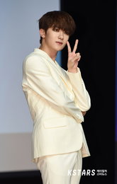 [포토] 원더나인의 신예찬, 시크한 브이