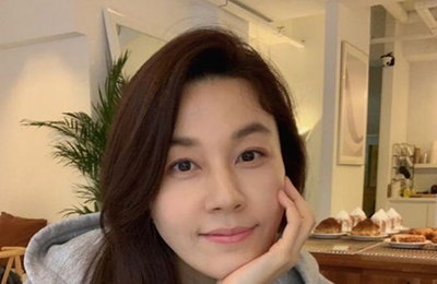김하늘, 나이 잊은 청순해 미모 자랑
