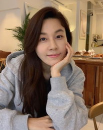 김하늘, 나이 잊은 청순해 미모 자랑