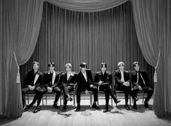 빌보드 1위 방탄소년단 생일 축하 행사도 역대급...'눈길'