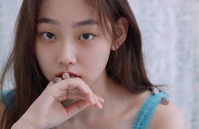 구구단 미나, 섹시눈빛 하나로 시선 사로잡아···