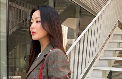 김희선, 감탄만 부르는 출근길 미모