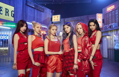 에버글로우, 새 타이틀곡 '라디다' 하루 만에 M/V 1000만뷰 돌파 '글로벌 관심 집중'