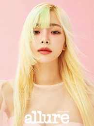 금발 헤이즈, 러블리 매력 한도초과