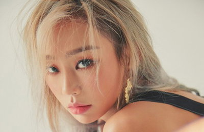 효린, ‘섹시+치명’ 비주얼 화보 공개