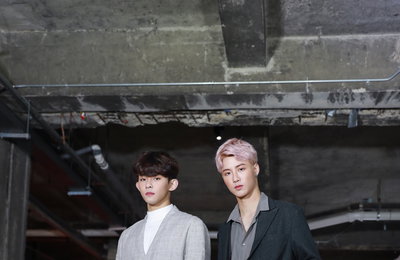 TOO(티오오) 경호·동건, '서울패션위크' 런웨이 올랐다 '독보적 분위기+비주얼'