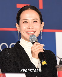 [K포토] '청룡' 조여정 "쿠엔틴 타란티노 러브콜? 어떻게 보여줄지 궁금해"