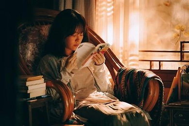 한지민, 영화 '조제' 스틸컷 속 깊이 있는 눈빛