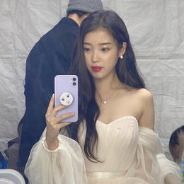 아이유, 요정 미모 자랑…셀카 공개