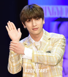 [K포토] BAE173 한결 '크레이지 섹시남의 여심 녹이는 포즈'