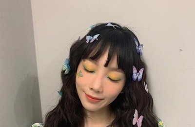 소시 태연, '나비장식' 몽환적 요정 비주얼…'눈길'