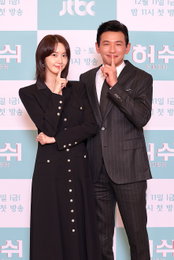 [K포토] '허쉬' 임윤아 "황정민 선배, 新애칭은 '황소스' 정말 스위트해"