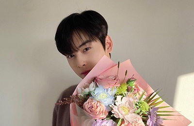 차은우, 로맨틱 아이컨택…만화같은 비주얼  자랑