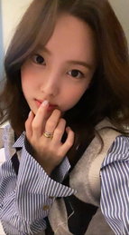 트와이스 나연, 설레는 눈맞춤에 심쿵..여친미
