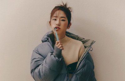 배우 박혜수, 몽환적+ 천진난만한 다채롱 모습 담은 화보 공개