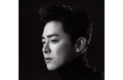 배우 조정석, 추창민 감독 신작 영화 '행복의나라' 스크린 컴백…변호사 된다