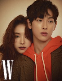 JTBC 수목드라마 <런 온> 임시완♥신세경, 크리스마스 이브에 도착한  선물 같은 커플 화보 전격 공개