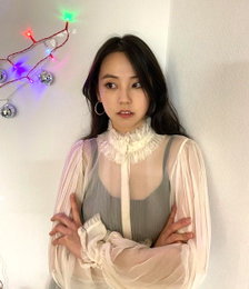 소희, 파티 어울리는 시스루 원피스 코디...'사랑스러움'