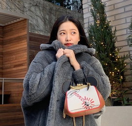 레드벨벳 예리, 오버핏되는 털 코트 코디...'상큼함'