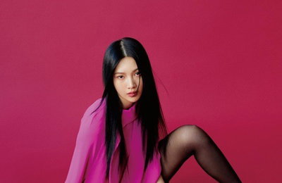 레드벨벳 조이, 독보적인 스모키 메이크업...강렬한 스타일링 완벽 소화
