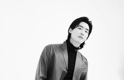 이종석, 흑백 뚫고 나오는 잘생김…'눈길'