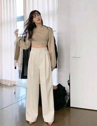 '168cm' 이지아, 다리 길이만 120cm 느낌…수줍은 복근 노출