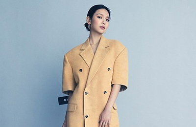 최수영 화보, 돋보이는 각선미…시크+당당 눈빛 선사