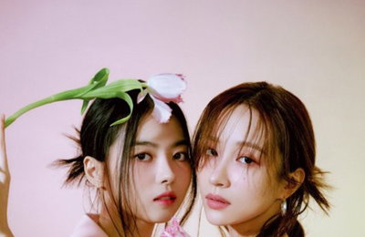 하니X임나영, 봄기운 물씬 화보 선보여...'눈길'
