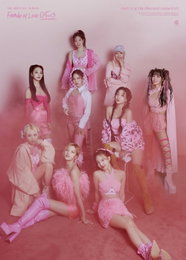 ‘컴백’ 트와이스, 선주문량 70만장…자체 최고치