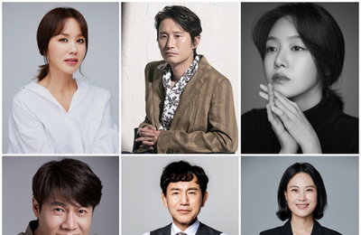 엄정화 '화사한그녀'로 컴백…송새벽·방민아와 15일 첫촬영