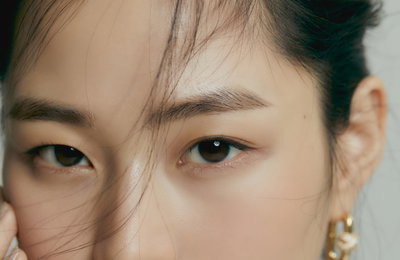 배우 이수경, 넷플릭스 영화 <야차>- tvN 새 드라마 <아다마스> 올해도 영화-드라마 오가는 종횡무진 활약! ‘연기 괴물’이 보여줄 저력, 기대 ↑