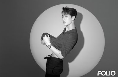 잭슨, <MEN'S FOLIO> 말레이시아 4월호 커버 장식! 치명적인 섹시함 장착! 남성미 물씬 '2022년 글로벌 행보 예고!'