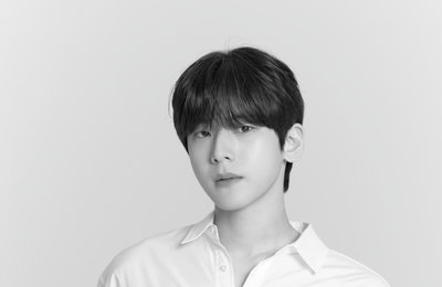 '신예' 김기해, '마녀2' 캐스팅...박훈정 감독이 선택한 새 얼굴