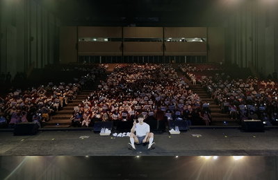 원호, 방콕 팬콘서트 성료..."같이 만든 추억 잊지 않을 것"