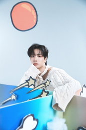 뉴이스트 출신 김종현, 10년 만 솔로 데뷔 확정…11월 컴백
