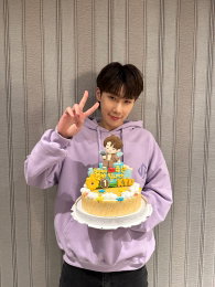 인피니트 김성규, 뜨거운 환호 속 대만 팬미팅 성료..."행복한 추억 만들어준 팬들에게 감사, 큰 힘 얻고 가"
