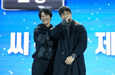 배우 김남길, 길스토리 기부쇼 ‘2022 김남길의 우주최강쇼-길리버스’ 성료! 2천여 명의 후원자와 함께 뜻깊은 나눔 실천!