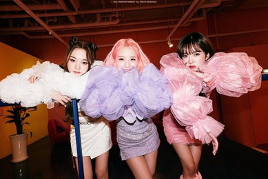 '3인조 신예' 라임라잇, 밸런타인데이 컴백 확정 "최고 제작진 모여"