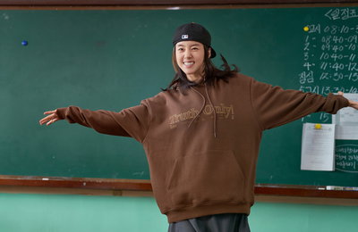 배우 박세완, 영화 <빅토리> 폼생폼사 K-장녀 미나 캐릭터 스틸 공개