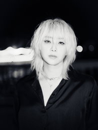 킴미, 첫 솔로 앨범 ‘SOMETHING’ 발매… 8월 솔로 컴백
