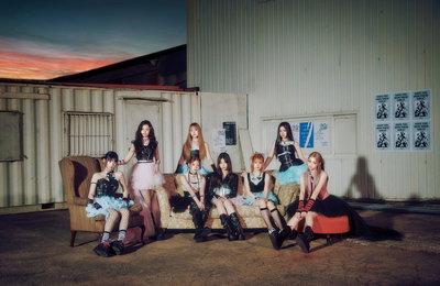 유니스, 오늘(9일) 데뷔 첫 시구+시타 도전