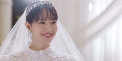 ‘손해 보기 싫어서’ 로코 여신,신민아 메이크업 화제