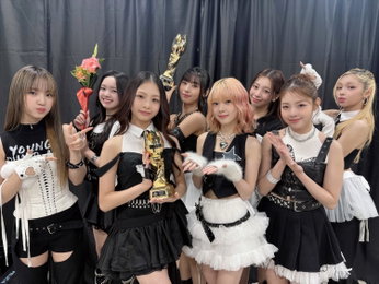 유니스, '2024 KGMA' 2관왕 영예⋯'올해 최고의 루키' 우뚝