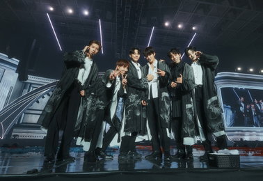 인피니트, 15주년 투어 'LIMITED EDITION' in SEOUL 성공적 스타트
