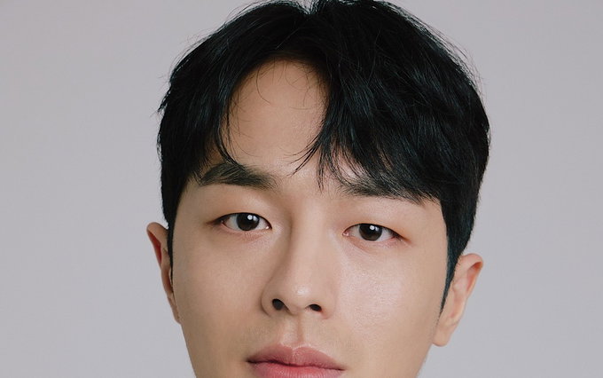 배우 권혁, 공포영화 ‘홈캠’ 무당 역으로 180도 이미지 변신 예고