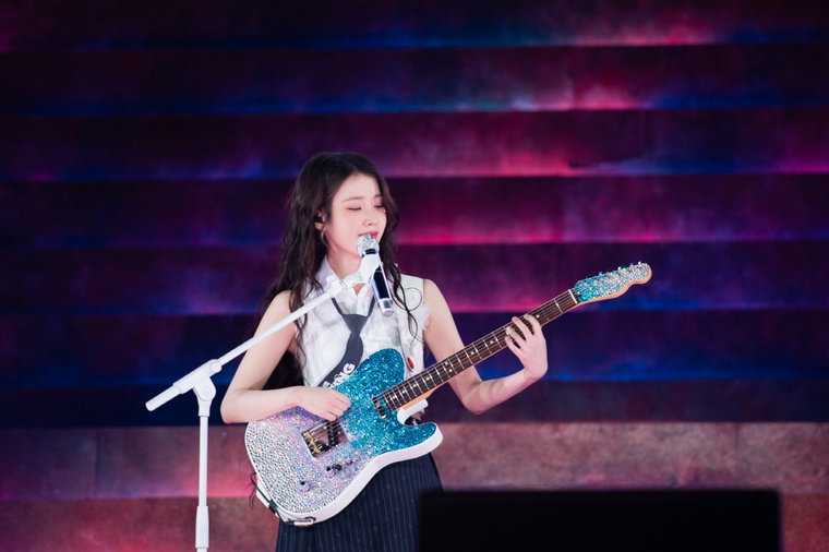 아이유콘서트:더위닝,
