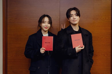 넷플릭스 시리즈 <레이디 두아> 제작 확정, 신혜선 & 이준혁, 김진민 감독의 명품 조합
