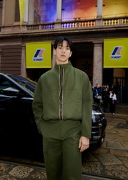 몬스타엑스 셔누, 밀라노 뜨겁게 달군 '완벽 캣워크'...막강 글로벌 영향력 입증