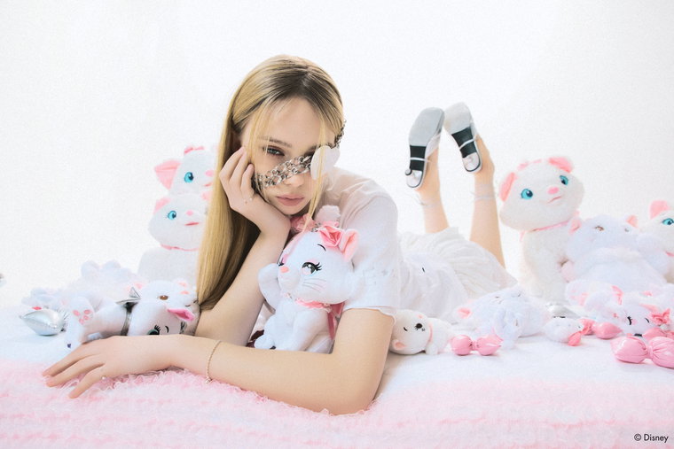 러브이즈트루,